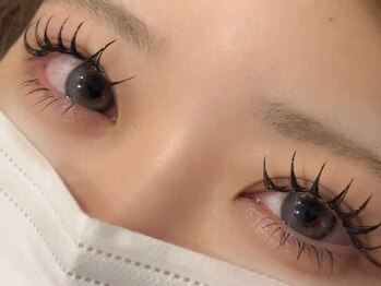 エトワ アイラッシュ 宮崎店(etoi eyelash)の写真/パッチリした目元を叶えます！プロの技術と定期的なケアで、どこから見ても美しい理想のお目元へ♪