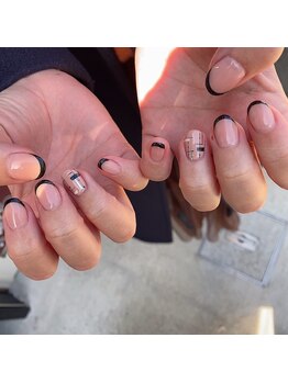 エミルアイラッシュ 東高円寺店(emile EYELASH)/カラグラ&フレンチプラス¥6000