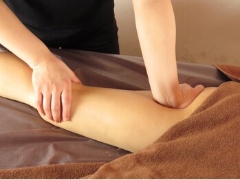 チル 渋谷店(CHILL)の写真/ヒールやデスクワークにより無意識のうちに蓄積する脚の緊張を解きほぐします。