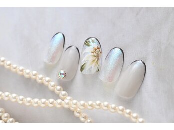 ネイルサロンアンドスクール ミュー(Nail Salon & school mieux)/フラワーネイル☆