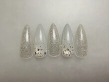 グロッシー ネイル 爪屋(Glossy nail)/施術者 &nbsp;ネイリストYOU