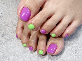 エルマナ ネイル(Hermana NAIL)/ネオンカラー