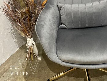 ホワイト(WHITE)/