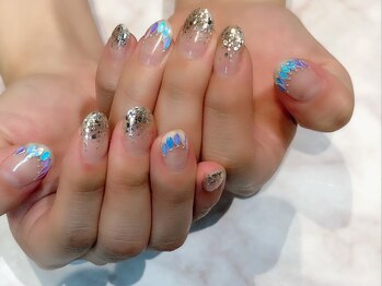 ルームヘアネイル 曙橋店(Room hair nail)/リーフホロフレンチ×ラメグラ