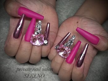 セレーノ(SERENO)の写真/あなたの好みのデザインや長さで望みを叶えます☆フォルムにもこだわり理想の美フォルムを実現◎
