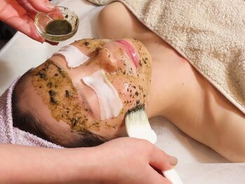 イーズ 博多駅前(ease)