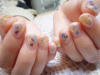 アミュリー ネイル アトリエ(Amury nail atelier)/シェル埋め込み☆