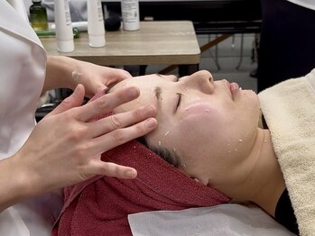 フェイスプラスリフ(FACE+RiF)の写真/【短期集中！肌質改善】セルマンのソフトピーリング♪お肌のお悩みを解消しプルプルゆで卵肌へ導きます！