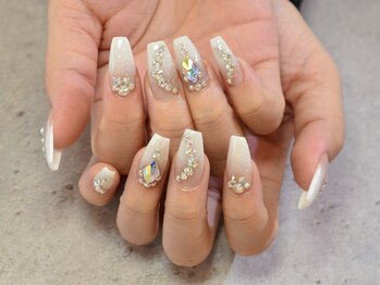 ネイルサロン プルミエール(Premiere)/ホワイトグラデーションスカルプ