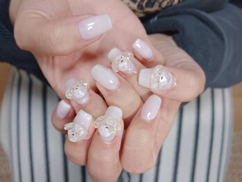 ネコノイル(neconoiru)/透明犬