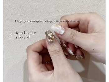 ビーティー(bT)/