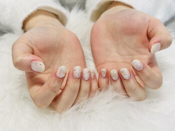 オルオル(oluolu)/雪の結晶ネイル