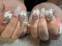 ブローディアネイルの雰囲気(どんなデザインがいいか迷った方もお気軽にご相談ください♪)