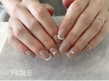フィオル(FIOLE)/monthly design