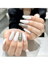 クイーンズビューティーサロン 歌舞伎町店(Queen's beauty salon)/長さ出しワンカラーカラー追加