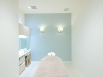グラン イーノDAY SPA クレフィ三宮店/店内：ベッドルーム