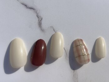 アイ アンド ネイル ロカヒ(Eye & nail LOKAHI)/チェック