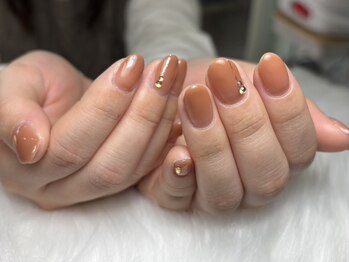 笑空(ESOLA)の写真/【シンプルで美しいお手元に★】豊富な種類から選べるワンカラー・マグネット♪定額デザイン・トレンドも◎