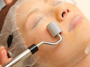 皮フ美 スキンケアサロン サリュ 六町/モイスチャーブーストAHA