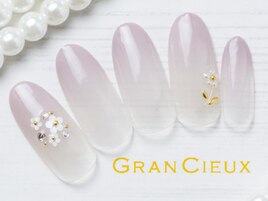 グレージュフラワー／6500円