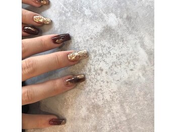 綾キラリネイル(Kirari Nail)/nuance