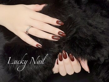 【ネイル専門】Lucky Nail Studio パラジェル/フィルイン/長さだし/持ち込み/ワンホンの写真/通いやすい価格!リピート多数の高技術店☆持込みデザインは高い再現力が魅力!最旬デザインが定額でお得♪
