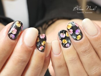 チューリップネイル/山田