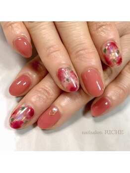 リッシュ(RICHE)/華やかアートネイル！