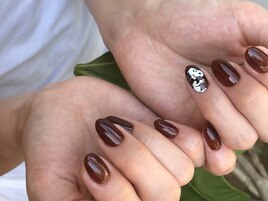 ワンカラー6,980円/キャラ500円~