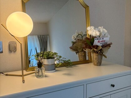 リラクゼーション占いサロン Yuki Seira　赤坂店の写真