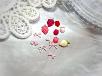 ネオリーブドレスネイルアンドアイラッシュ(Neolive dress nail&eyelash)/strawberry パーツ【dress】