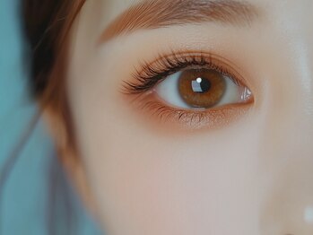 プライマリー(PRIMARY)の写真/まつげパーマでぱっちり印象的な目元に♪ベテランスタッフが施術◎丁寧なケアと施術でモチがいい！