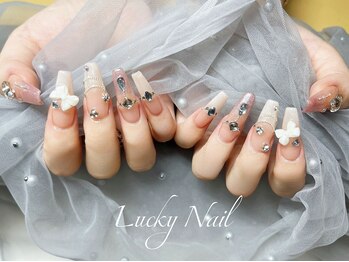 【ネイル専門】Lucky Nail Studio パラジェル/フィルイン/長さだし/持ち込み/ワンホンの写真/「シンプルだからこそこだわりたい」が叶うお洒落デザイン☆思わず魅せたくなる指先に♪パラジェル取扱店◎