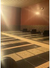 リフレッシュアンドリラクゼーションスペース フロー(froh)&nbsp;岩盤浴 2