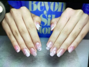 アンバーテン(Amber10)/持ち込みデザイン/ジェルネイル