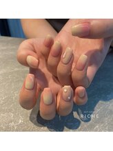 リッシュ(RICHE)/ピーチグラデーション