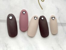 ターラ(Tara)/ガーリーワンカラー×マット