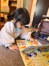 子育てママの整体サロン/施術中のお子様の様子