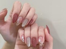 モモネイル(Momo Nail)
