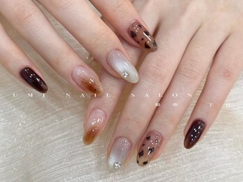 大人気マグネットネイル