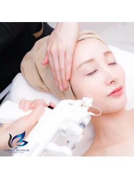 チェリーブロッサム 川越店(CHERRY BLOSSOM)の写真/毛穴洗浄＆細胞ケアで肌悩みの根本にアプローチ！ヒト幹細胞美容液導入で素肌を根本改善☆