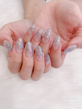 ラメグラデーションネイル