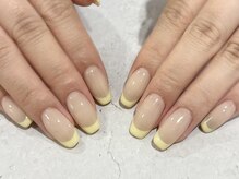 ローランリム(LORAN Lim)/イエローカラーのフレンチネイル