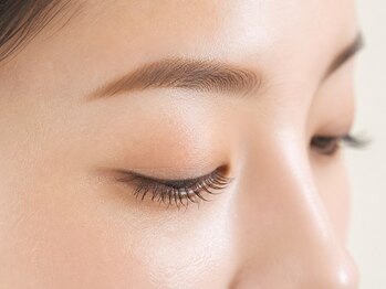 リフィール 一番町店(ReFeel)の写真/自然な変化で垢抜け♪【パリジェンヌラッシュリフト】自まつ毛を活かした透明感あふれる上品な目元へ