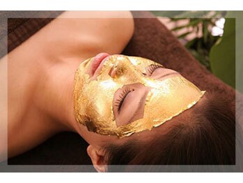 ビューティースタイル リラクゼーション 吉祥寺/高濃度酸素で金箔をお肌に浸透!