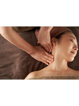 首・肩のつらさを改善したい