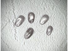 ナナネイル(7.Nail)/繊細な手描きアート