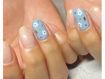 ポッシュ(Posh)の写真/【夜21時まで営業】スタッフ全員ネイリスト検定1級保持。丁寧なカウセリングと技術で理想の美へ。
