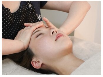 ビースマイル(Be-Smile)/お顔もホットストーン♪