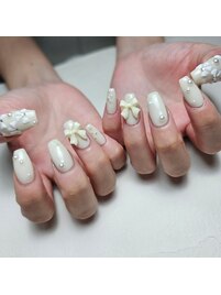 アイボリーリボンネイル